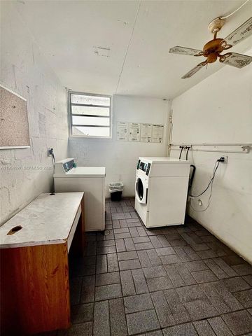 445 NE 195th St 429, Miami, FL 33179