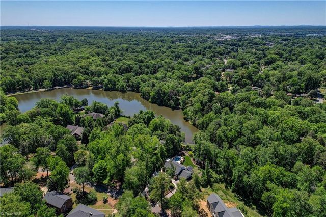 1211 Lakewood Drive, Greensboro, NC 27410