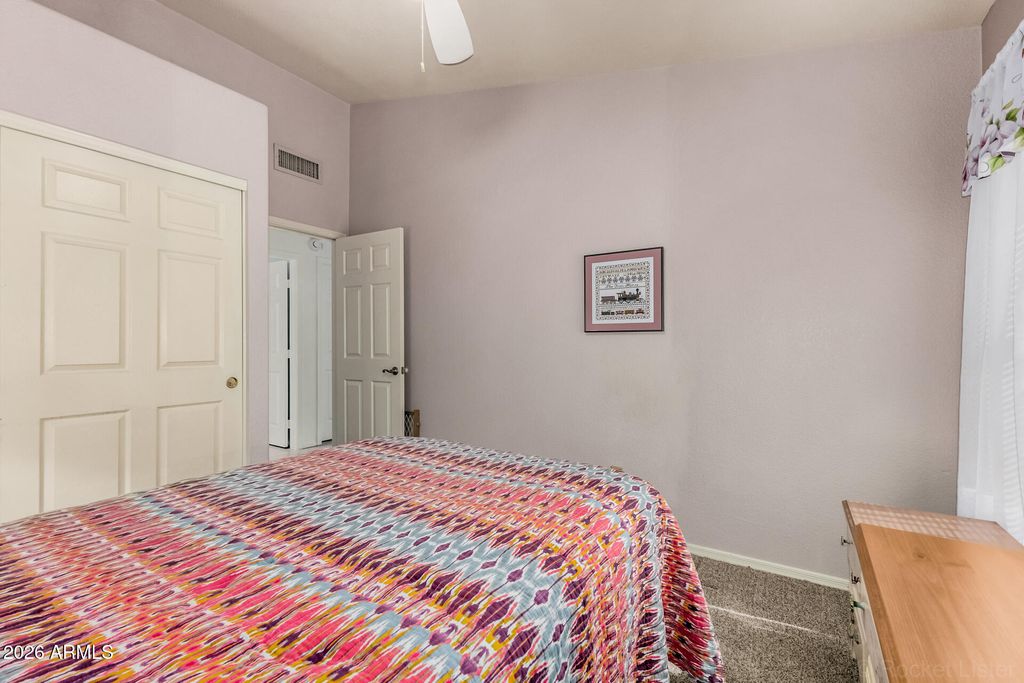 Image 20 of property listing at 14842 S 46TH Place, Phoenix, AZ 85044