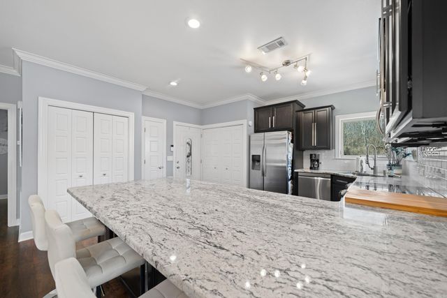 1133 Airport Rd Apt A3, Hot Springs, AR 71913