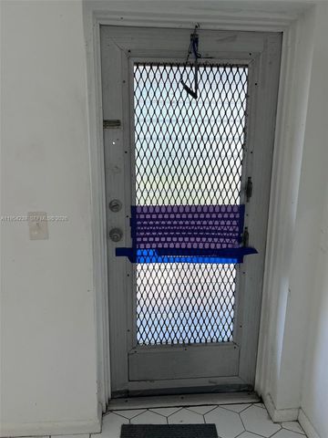 89 Berkshire D 89, West Palm Beach, FL 33417