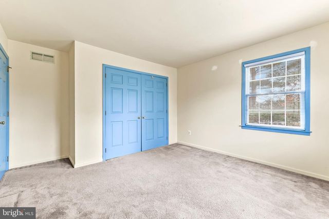 102 MANOR DR, Kennett Square, PA 19348