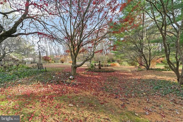 102 MANOR DR, Kennett Square, PA 19348