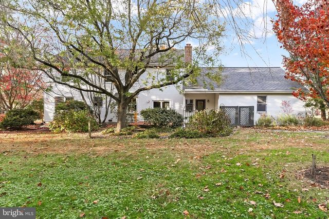 102 MANOR DR, Kennett Square, PA 19348