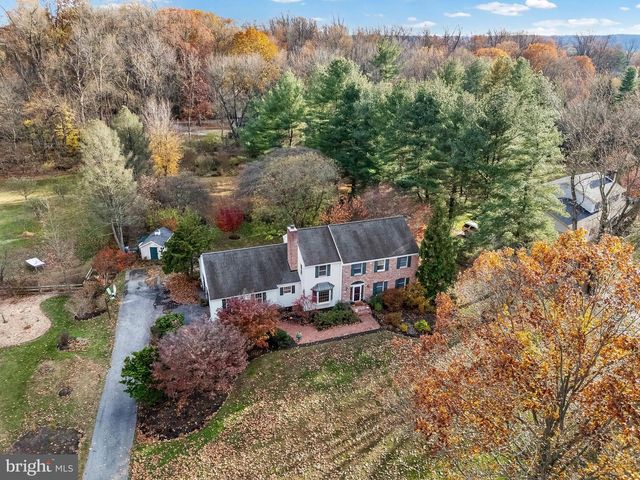 102 MANOR DR, Kennett Square, PA 19348