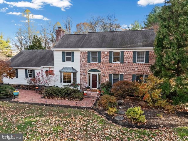 102 MANOR DR, Kennett Square, PA 19348