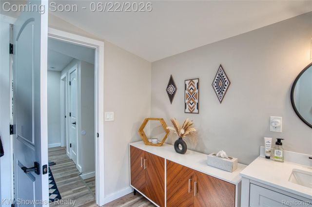 134 2nd Street, Lapeer, MI 48455