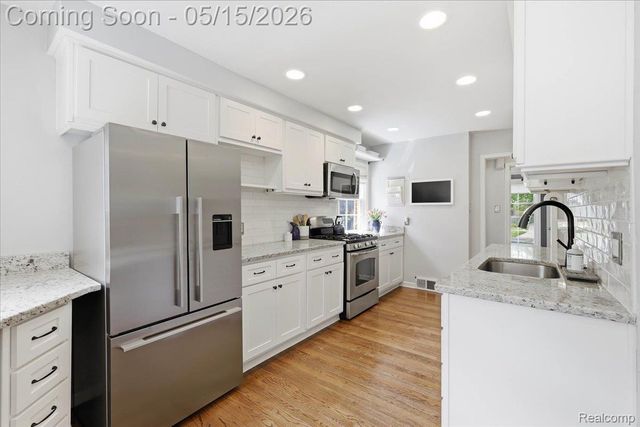 1245 S Bates Street, Birmingham, MI 48009