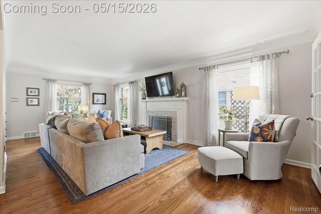 1245 S Bates Street, Birmingham, MI 48009