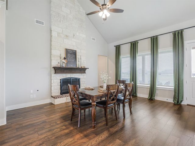 544 Majors Road, Van Alstyne, TX 75495