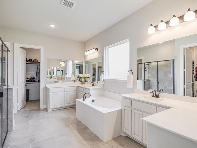 544 Majors Road, Van Alstyne, TX 75495