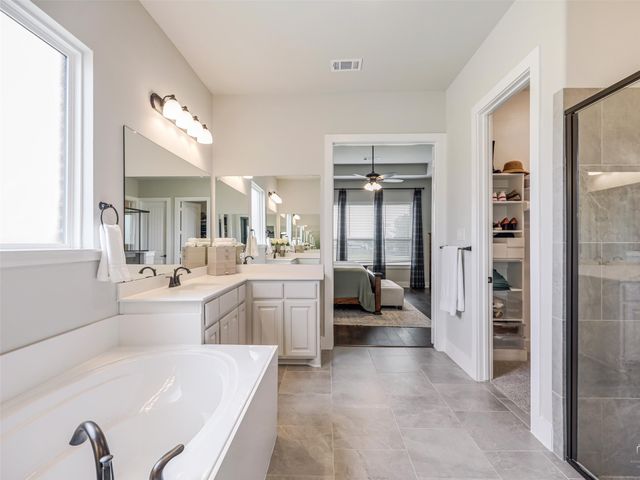 544 Majors Road, Van Alstyne, TX 75495