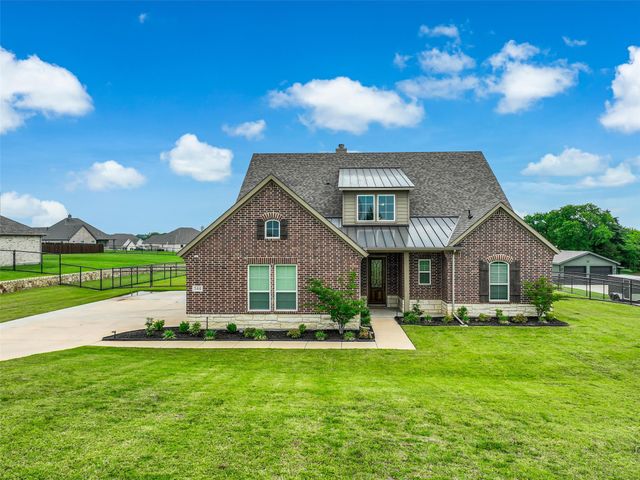 544 Majors Road, Van Alstyne, TX 75495