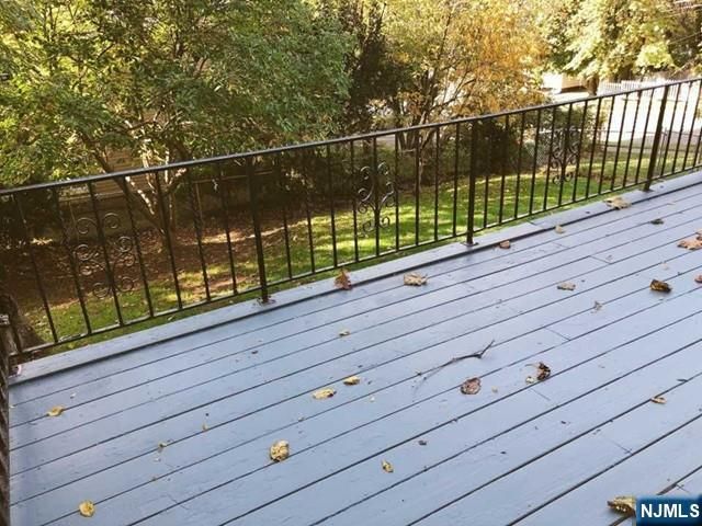 200 Larch Avenue, Teaneck, NJ 07666