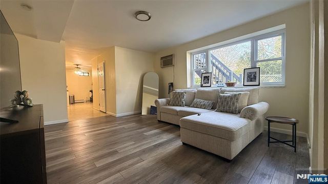 200 Larch Avenue, Teaneck, NJ 07666