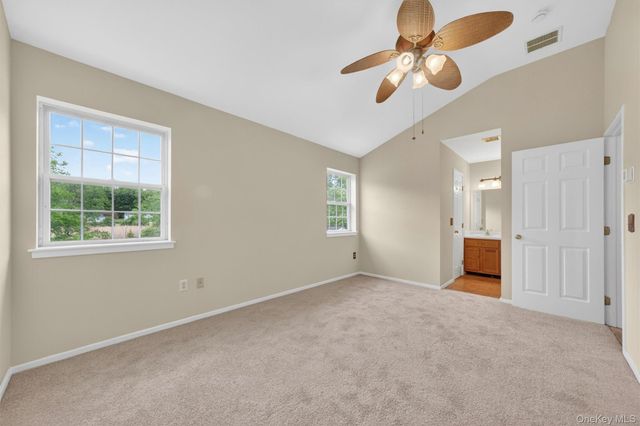 16 Woodfield Drive, Washingtonville, NY 10992