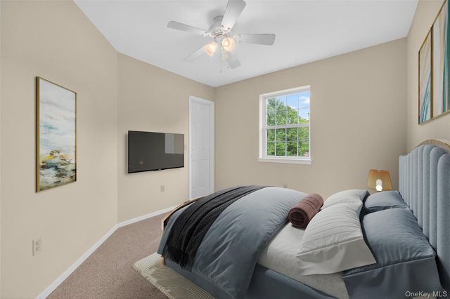 16 Woodfield Drive, Washingtonville, NY 10992