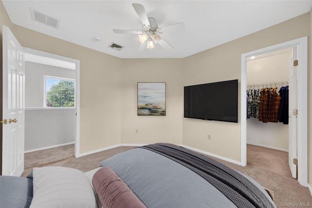16 Woodfield Drive, Washingtonville, NY 10992