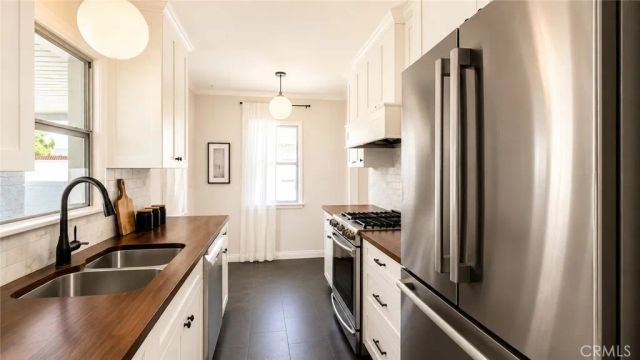 4191 E De Ora Way, Long Beach, CA 90815