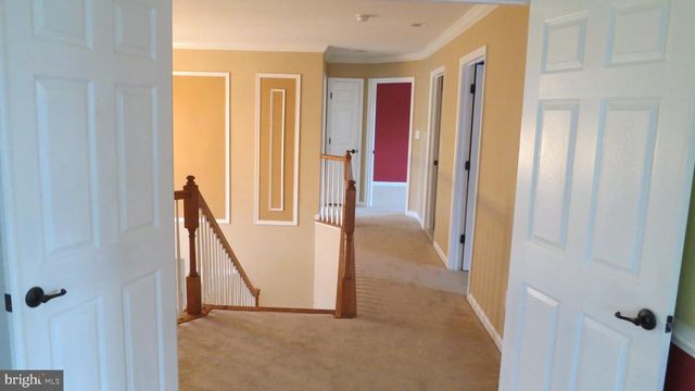 3 LARDNER RD, Burlington, NJ 08016