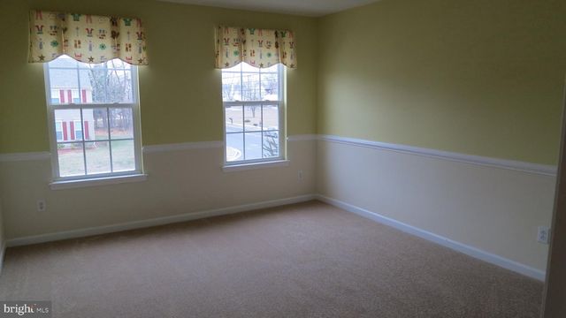 3 LARDNER RD, Burlington, NJ 08016