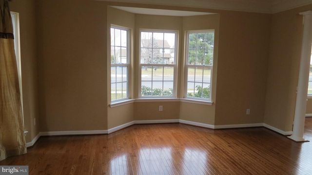 3 LARDNER RD, Burlington, NJ 08016