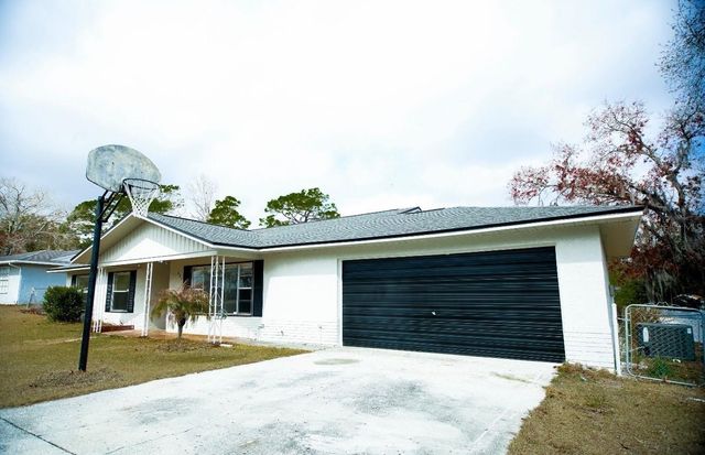 606 WATER ROAD, Ocala, FL 34472