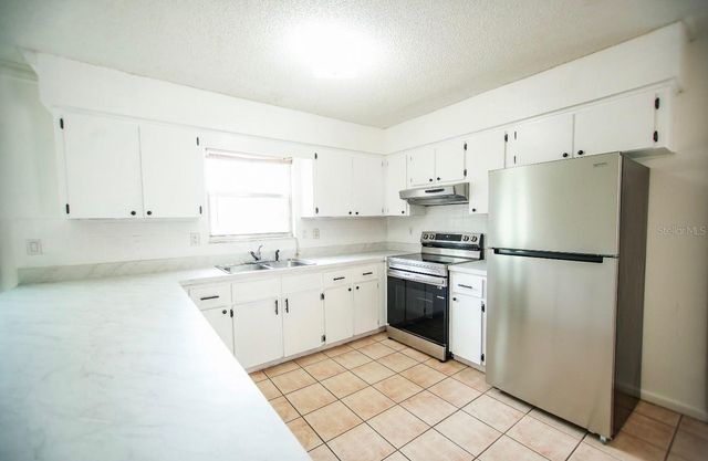 606 WATER ROAD, Ocala, FL 34472