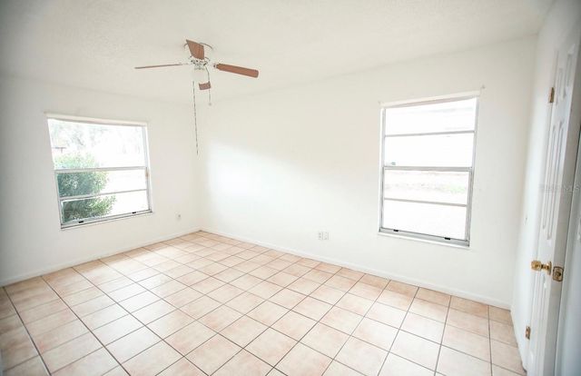 606 WATER ROAD, Ocala, FL 34472