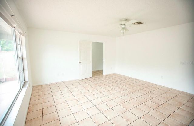 606 WATER ROAD, Ocala, FL 34472