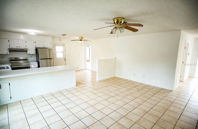 606 WATER ROAD, Ocala, FL 34472