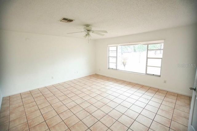 606 WATER ROAD, Ocala, FL 34472