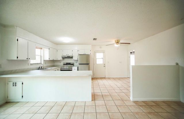 606 WATER ROAD, Ocala, FL 34472