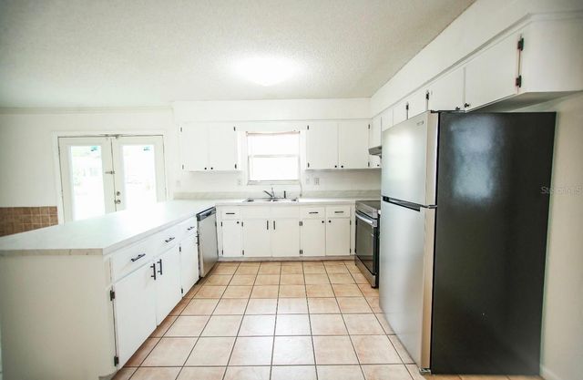 606 WATER ROAD, Ocala, FL 34472