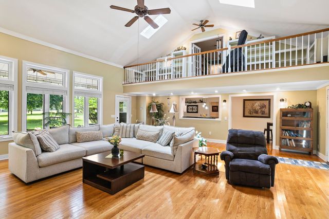 4319 Nicks Dr, Springfield, TN 37172