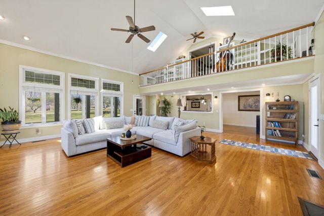 4319 Nicks Dr, Springfield, TN 37172
