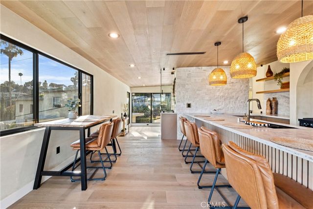 1734 Redesdale Avenue, Los Angeles, CA 90026