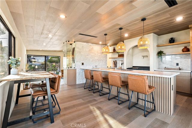 1734 Redesdale Avenue, Los Angeles, CA 90026