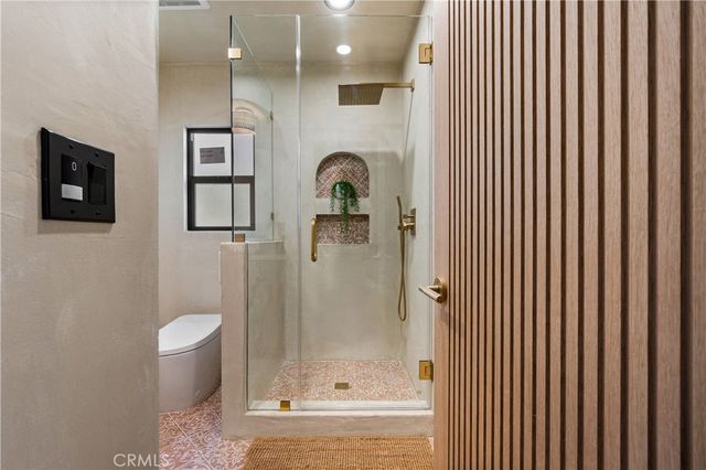 1734 Redesdale Avenue, Los Angeles, CA 90026