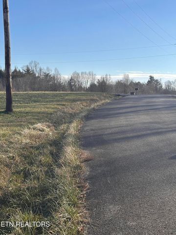 98 Tyler Tr, Jamestown, TN 38556