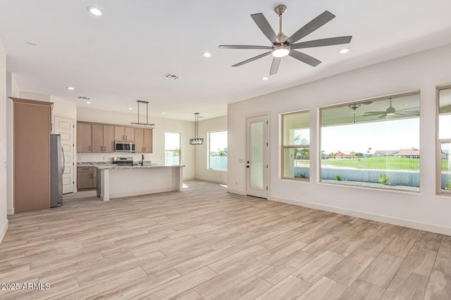 14730 S RORY CALHOUN Drive, Arizona City, AZ 85123