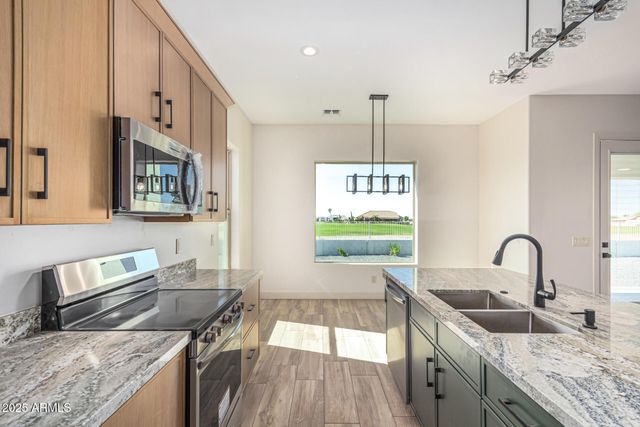 14730 S RORY CALHOUN Drive, Arizona City, AZ 85123