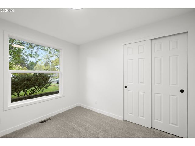 9451 Sw HUME Ct, Tualatin, OR 97062