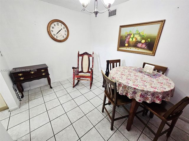 1655 W 44 PL 315, Hialeah, FL 33012