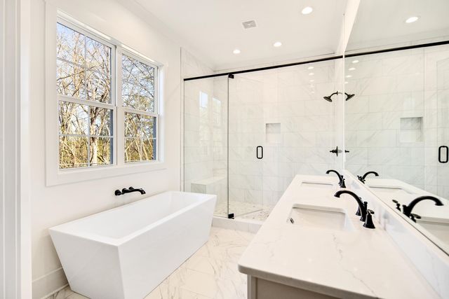 641 FLETCHER RD, Collierville, TN 38017