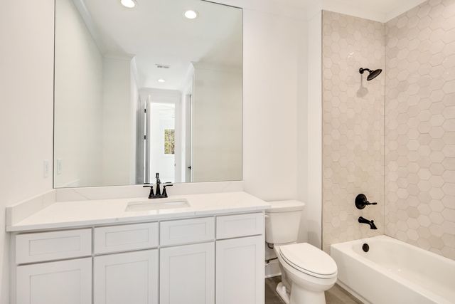 641 FLETCHER RD, Collierville, TN 38017