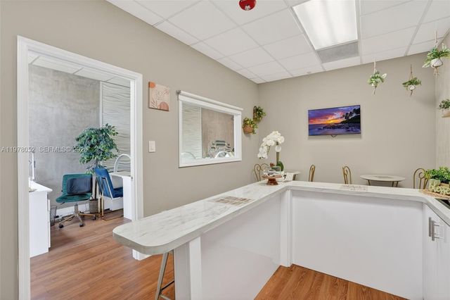 Beauty Service Spa For Sale in Doral, Doral, FL 33178