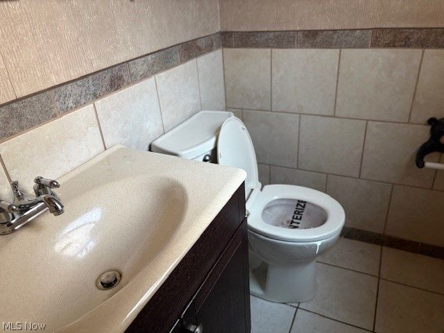 11801 Kenyon Drive, Hiram, OH 44234