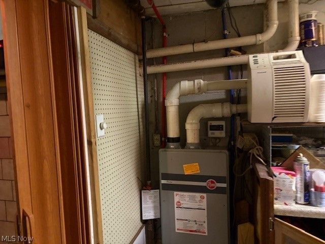 11801 Kenyon Drive, Hiram, OH 44234