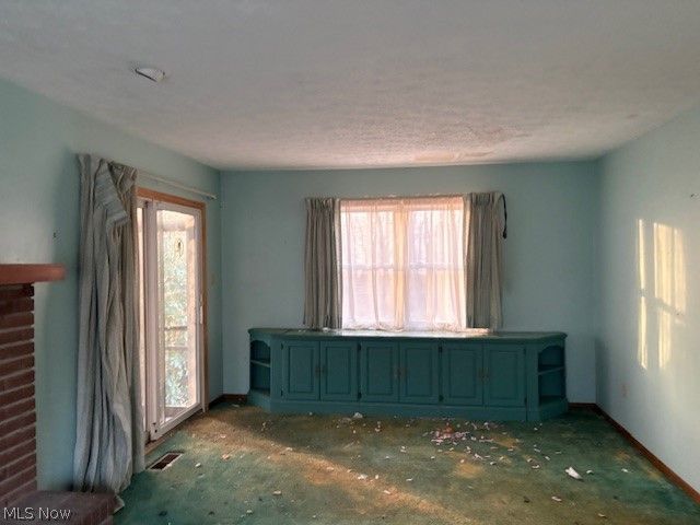 11801 Kenyon Drive, Hiram, OH 44234